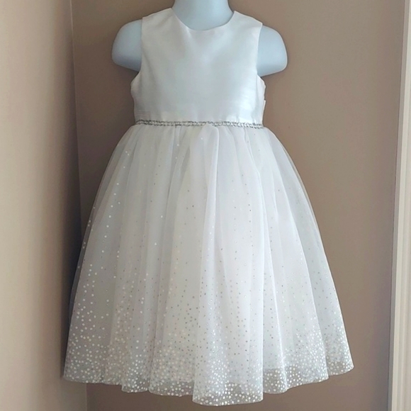marmellata Other - Marmellata satin dress w/ sparkly tulle overlay, silver accent, bow - white - 2T